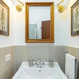 Private Bathroom King Room